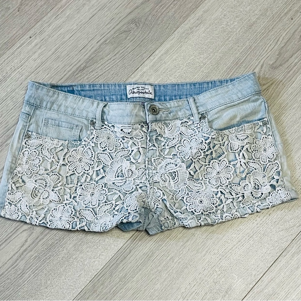 Aeropostale Lace Front Women's Light Blue Short Shorts